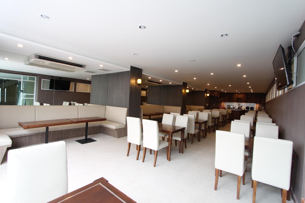 Le Bangkok Hotel Extérieur photo