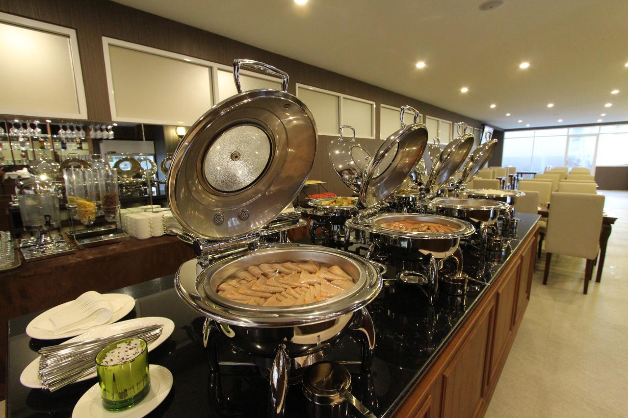 Le Bangkok Hotel Extérieur photo